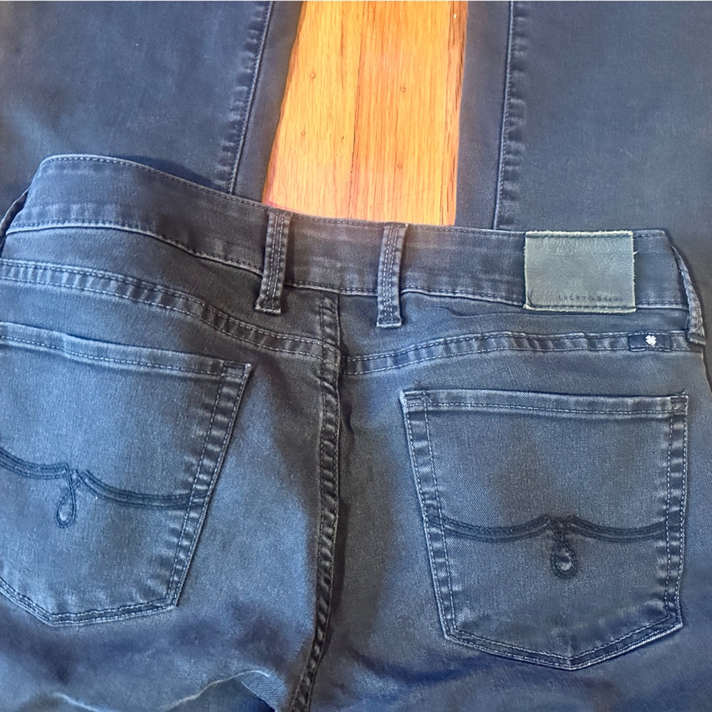 Lucky Brand Women's Dark Wash Jeans - Picture 5 of 5